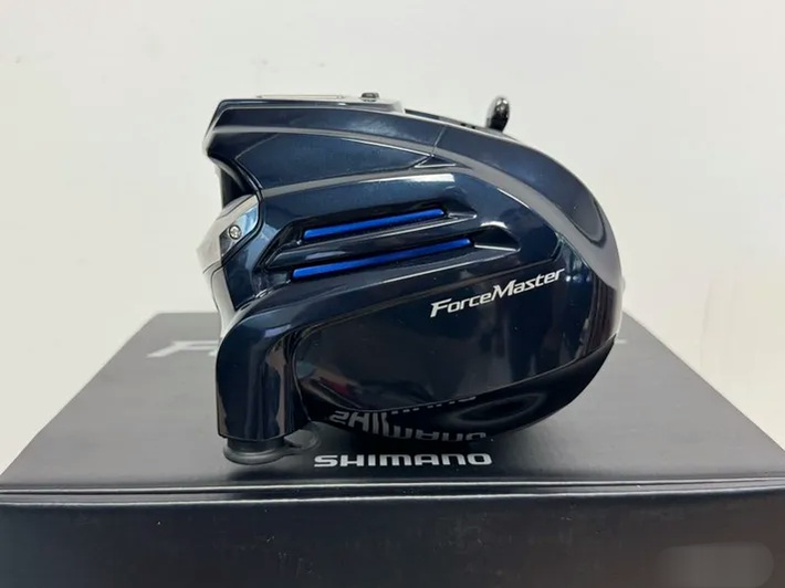 . Moulinet Shimano ForceMaster 9000 (Électrique)